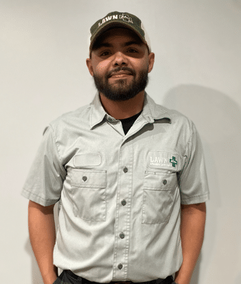 Zach Johnson - Lawn Technician